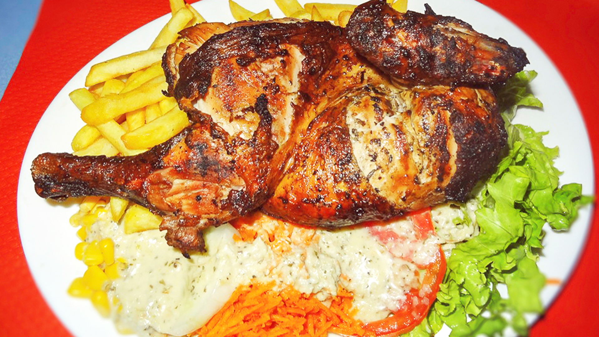 jp-grill-poulet-grillé-créole-guadeloupe-petit-lolo-assiette-cuisse-boucanée