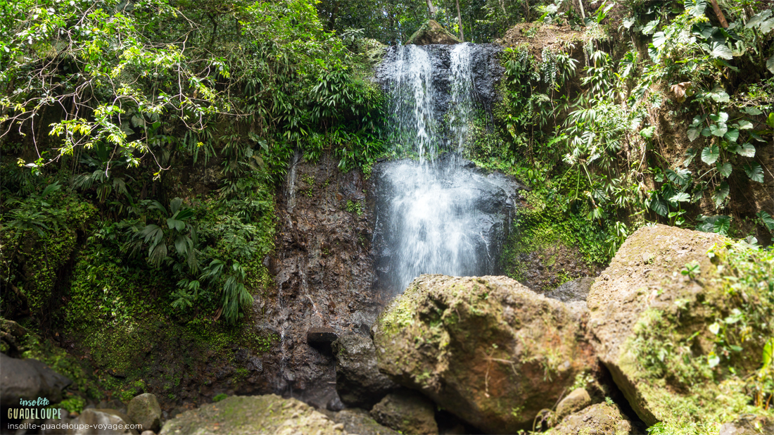 Cascade-saut-des-trois-cornes-sainte-rose-guadeloupe