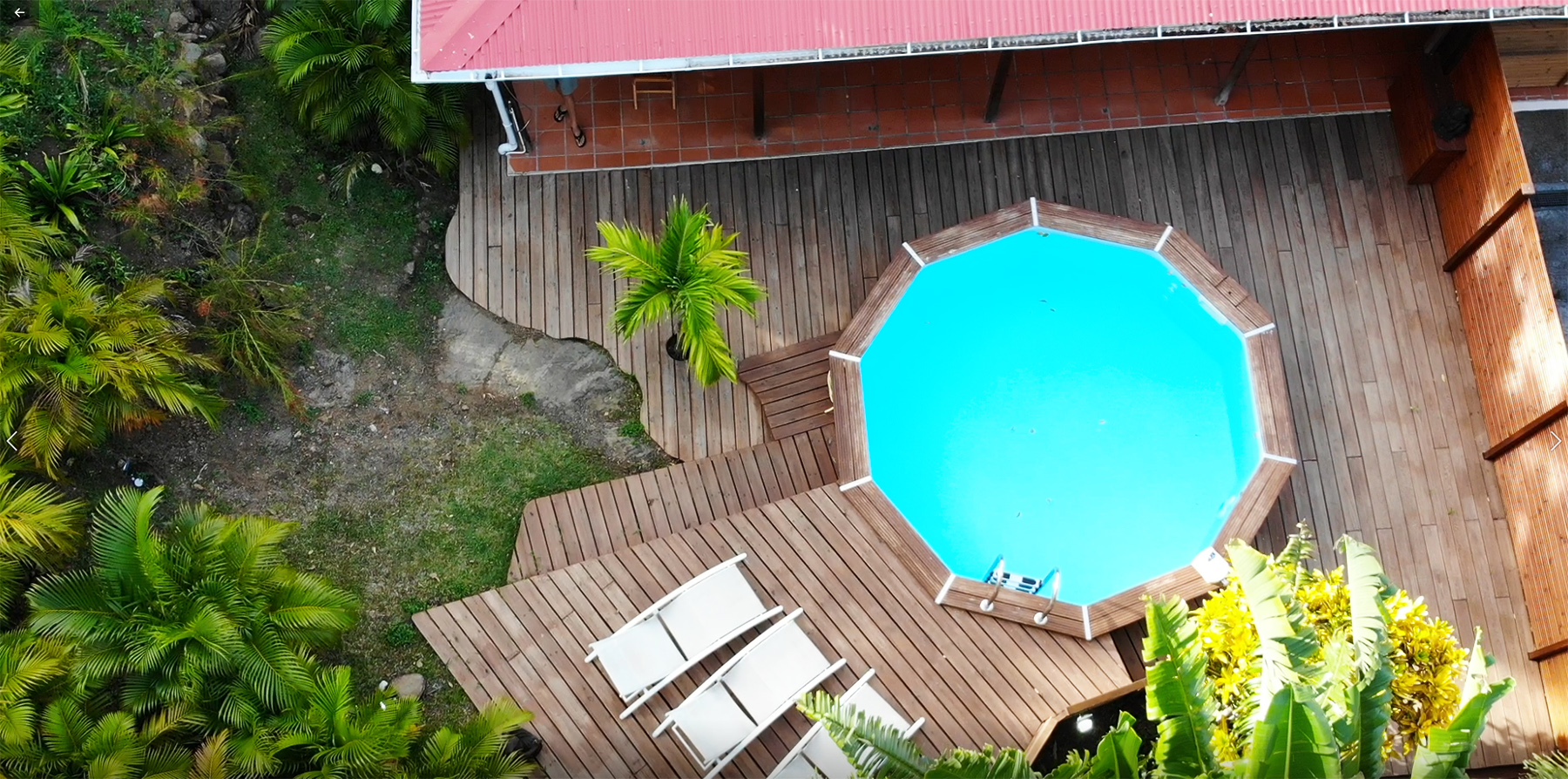 Jardin-des-colibris-hebergement-ecolodge-guadeloupe-insolite-guide-voyage-drone-piscine